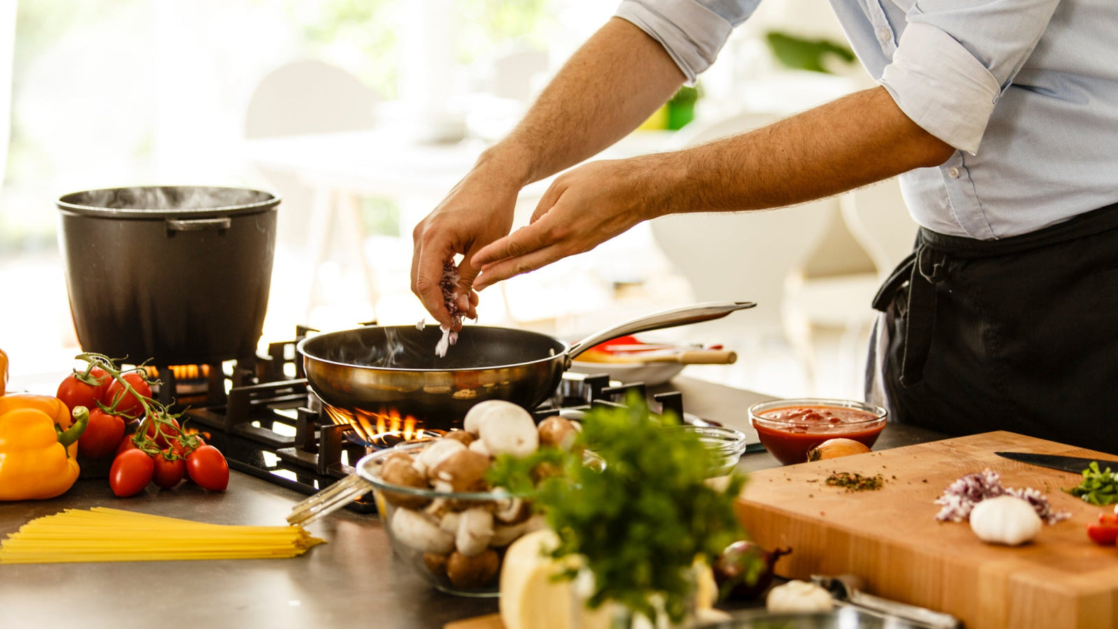 11 Healthy Ideas to Make the Most of Your Time While Keeping Up Social Distancing